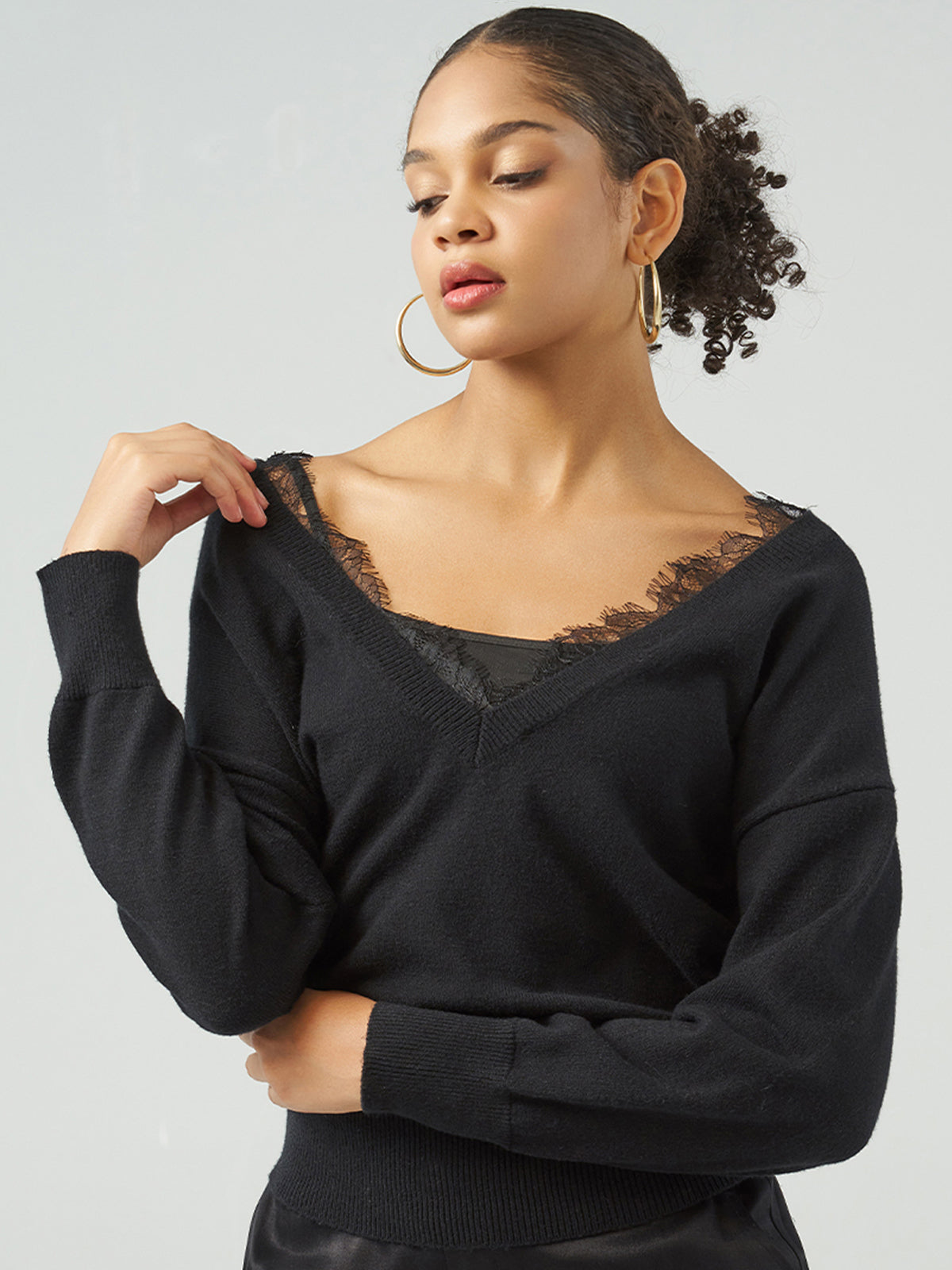 Lace Inset V-Neck Pullover