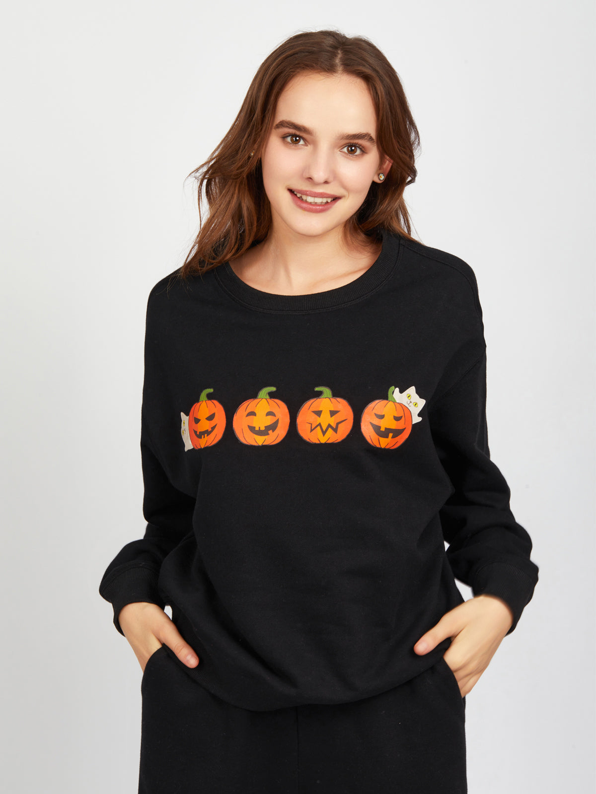 Spooky Pumpkins Graphic Sweatshirt