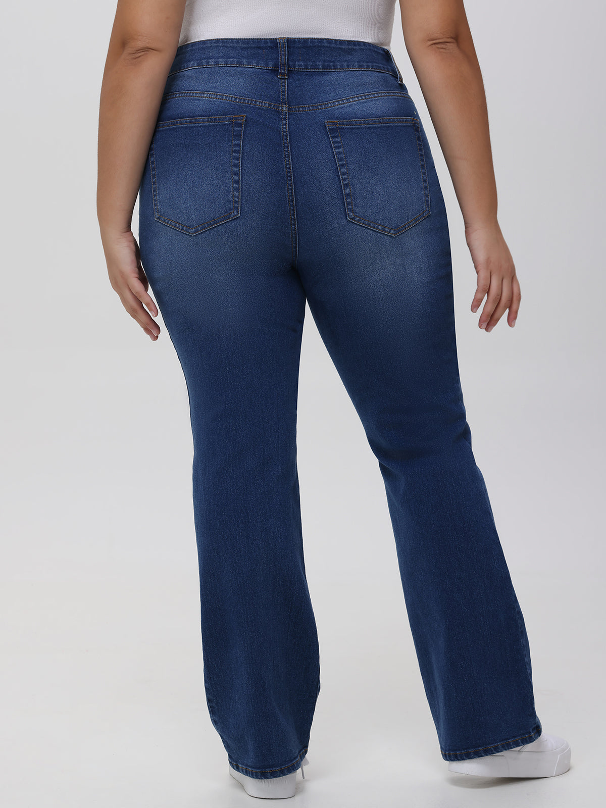 Plus Kick Out High Rise Jean In Medium Wash
